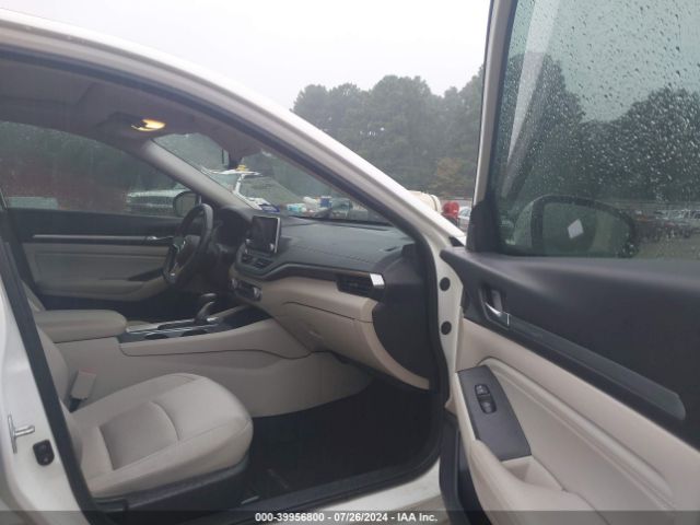1N4BL4DV8KC146375 Nissan Altima 2.5 Sv