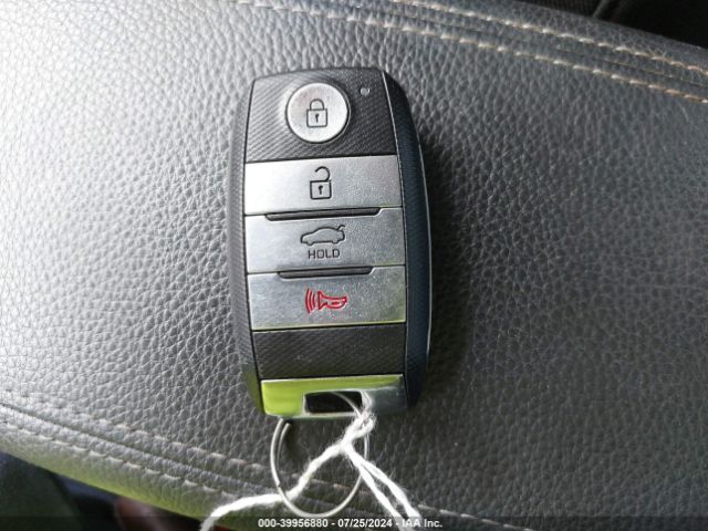 3KPA24ADXME406632 KIA RIO S