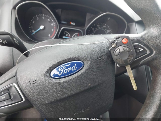 Ford FOCUS S 2015 1FADP3E29FL297372 Image 11