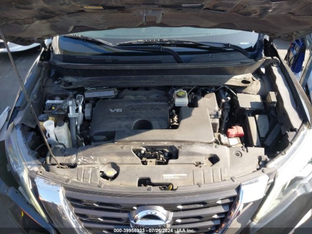5N1DR2MN0HC673370 Nissan Pathfinder S