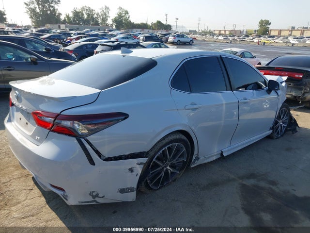 Toyota CAMRY SE 2022 4T1T11AK0NU017795 Image 4