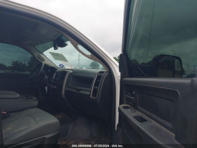 3C6UR4CJ0JG188350 RAM 2500