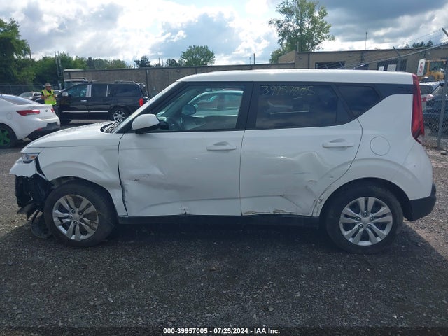 KIA SOUL LX 2021 KNDJ23AU6M7147339 Image 15