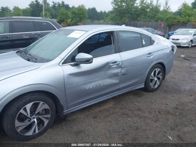4S3BWAC69L3018870 Subaru Legacy Premium