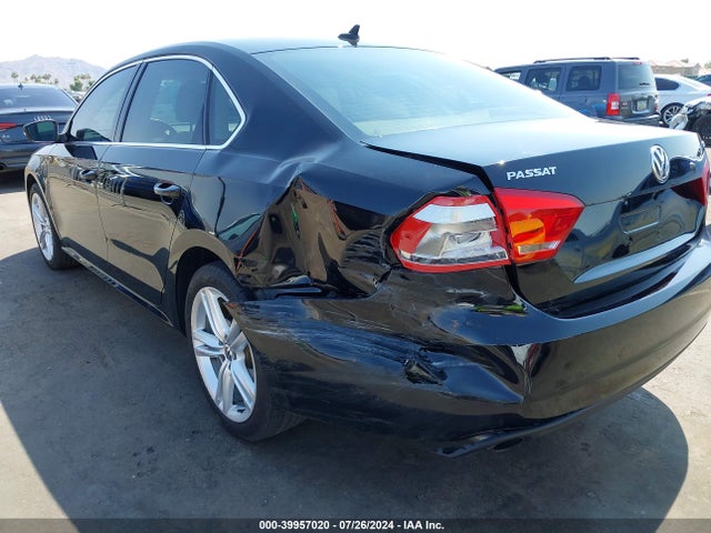 1VWBS7A36EC072747 Volkswagen Passat 1.8t Se