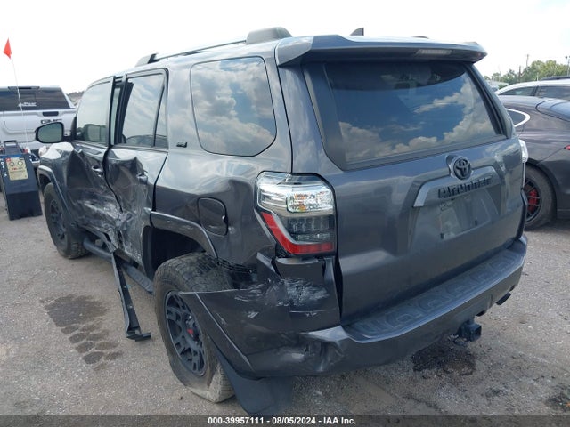 Toyota 4runner Sr5 Premium 2022 JTENU5JR2N6038186 Image 3