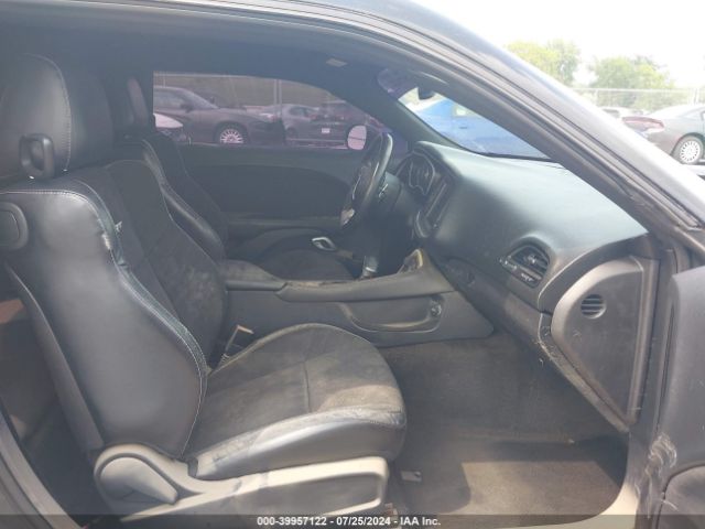 2C3CDZDJ2FH703343 Dodge Challenger Srt 392