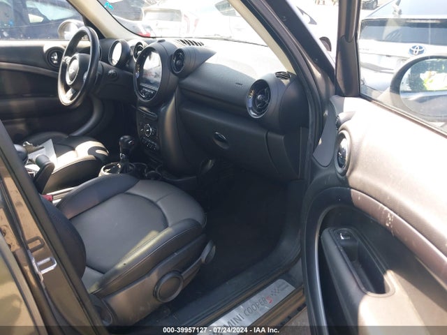 2013 MINI COUNTRYMAN WMWZC3C55DWP21714 Photo 4
