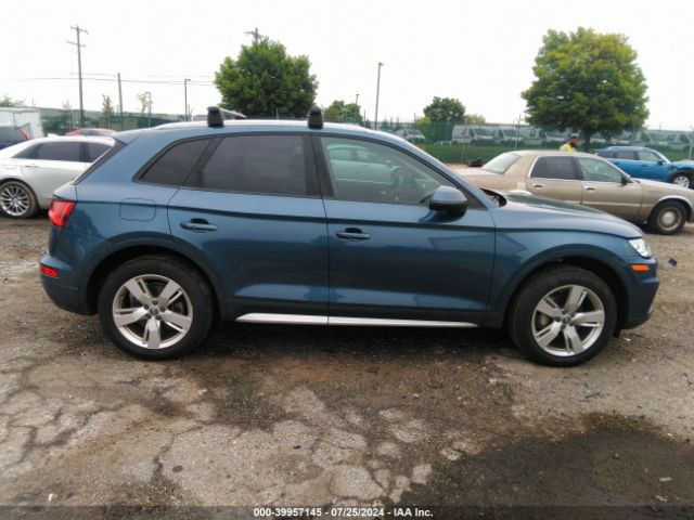WA1ANAFY9J2014360 Audi Q5 2.0t Premium/2.0t Tech Premium