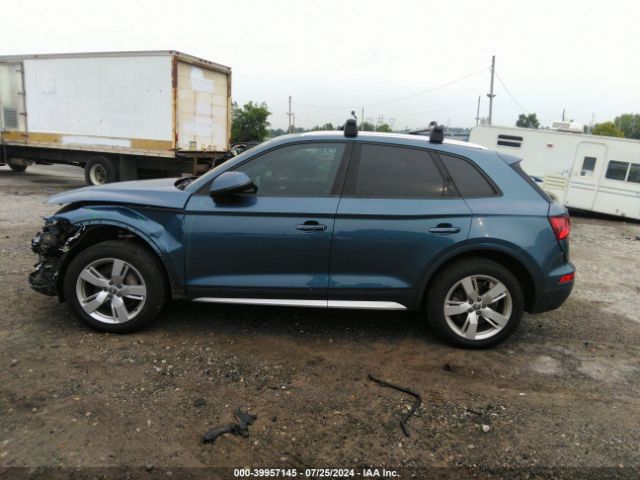 WA1ANAFY9J2014360 Audi Q5 2.0t Premium/2.0t Tech Premium