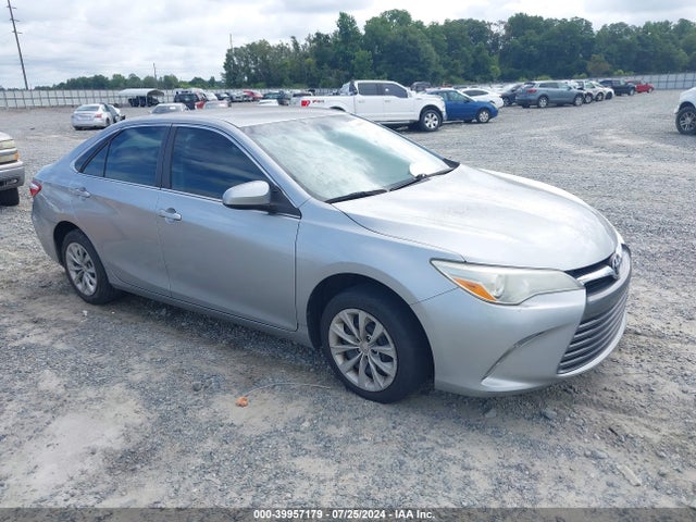 Toyota CAMRY LE 2015 4T1BF1FK0FU097834 zdjęcie główne