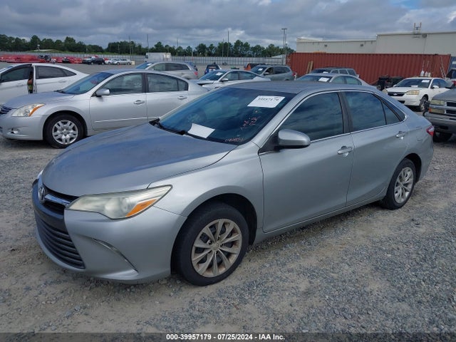 Toyota CAMRY LE 2015 4T1BF1FK0FU097834 Image 2