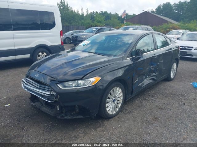 3FA6P0LUXFR133965 Ford Fusion Hybrid Se