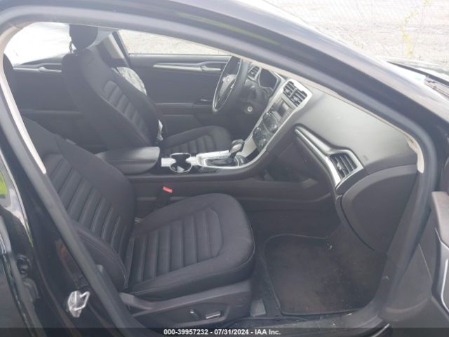 3FA6P0LUXFR133965 Ford Fusion Hybrid Se