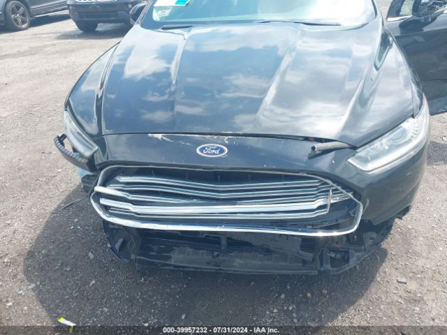 3FA6P0LUXFR133965 Ford Fusion Hybrid Se