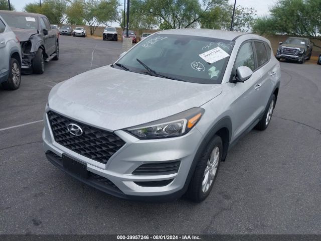 KM8J23A42KU844081 Hyundai TUCSON SE