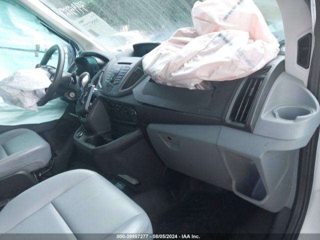1FBAX2CM2JKA30587 Ford Transit-350 Xl
