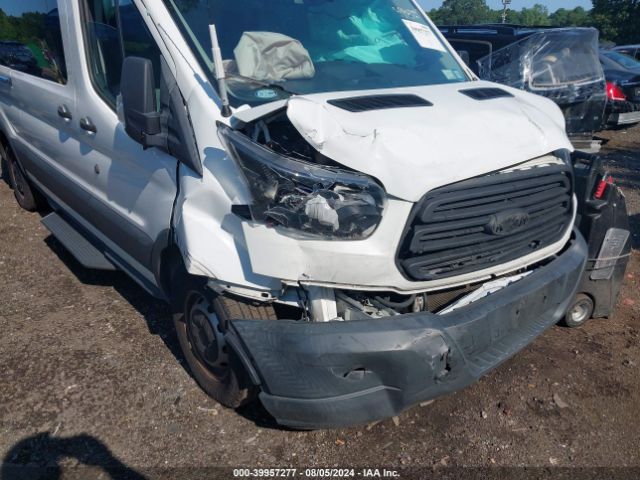1FBAX2CM2JKA30587 Ford Transit-350 Xl