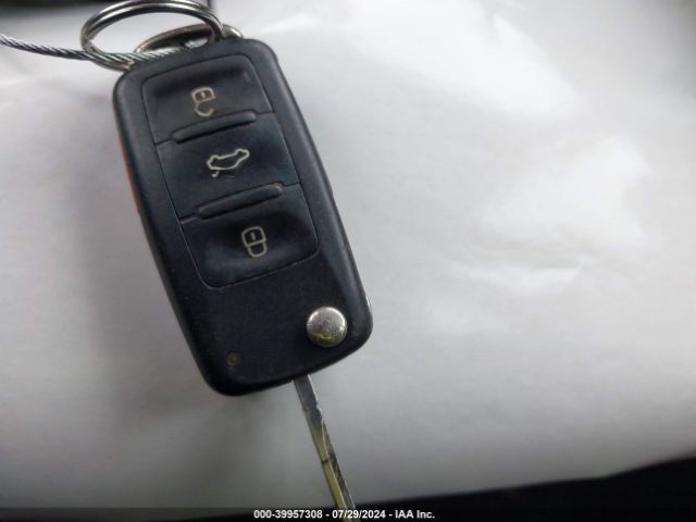 1VWAS7A36EC094596 Volkswagen Passat 1.8t Wolfsburg Edition