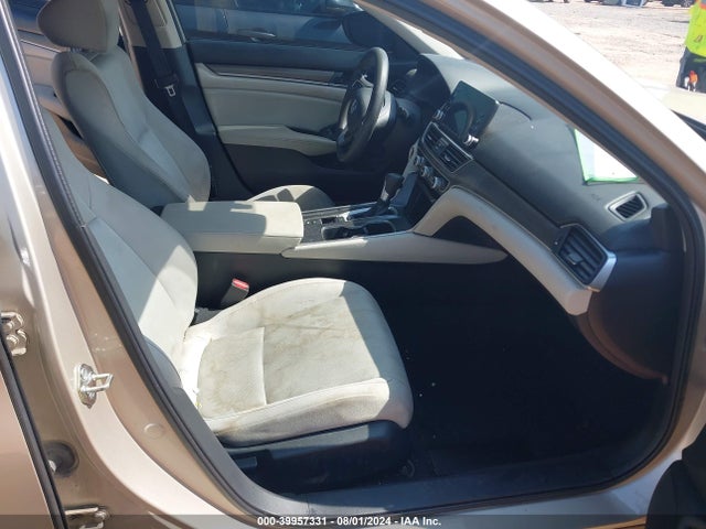Honda ACCORD LX 2018 1HGCV1F12JA162410 Image 5