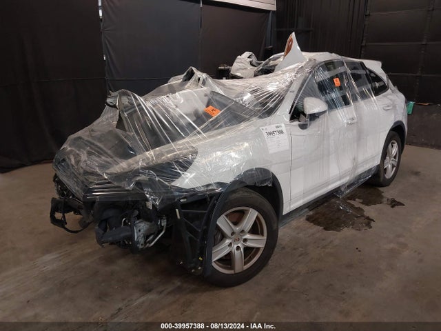 Продаж на аукціоні авто 2013 Porsche Cayenne, vin: WP1AA2A29DLA03110, номер лоту: 39957388