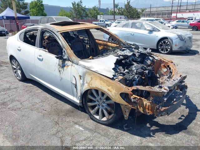 2011 JAGUAR XF SAJWA0GB5BLR86031 Photo 0