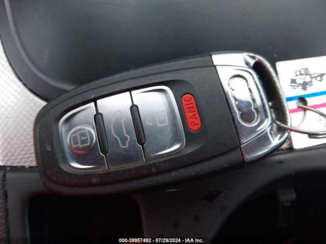 WAUAFAFL8GN016693 Audi A4 2.0t Premium