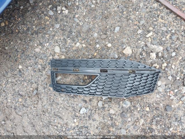 WAUAFAFL8GN016693 Audi A4 2.0t Premium