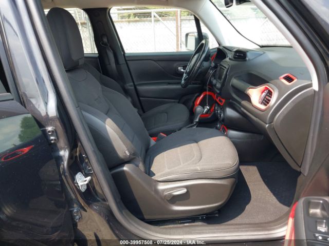ZACCJBBT4GPE15064 Jeep Renegade Justice