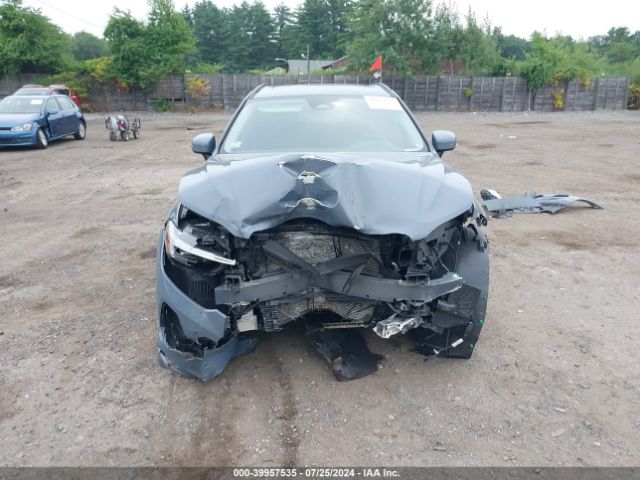 YV4L12RK4N1046195 Volvo Xc60 B5 Momentum