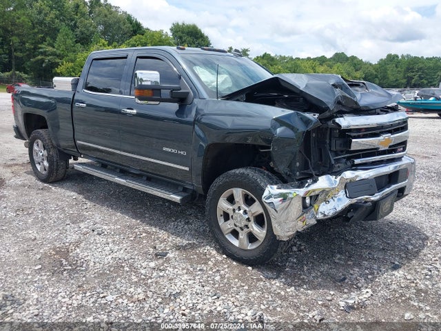 2018 1GC1KWEY5JF160163 main image