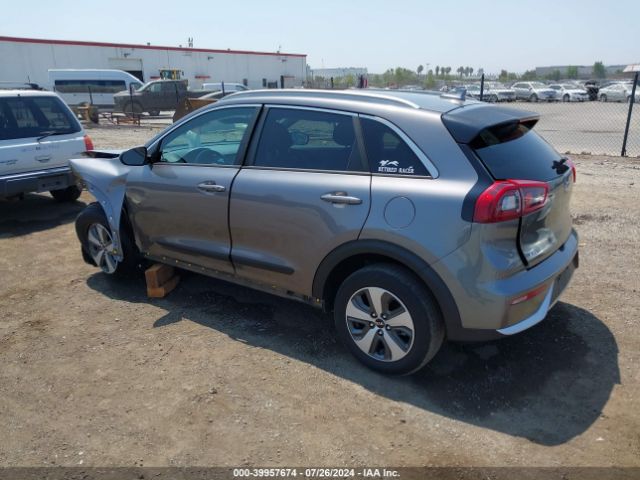 KNDCB3LC4H5057363 KIA NIRO LX
