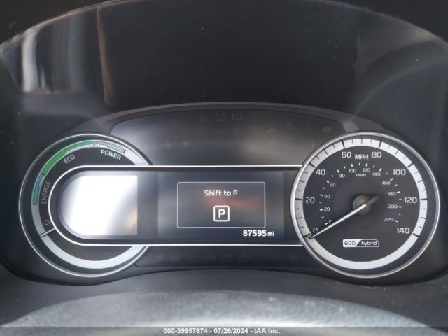KNDCB3LC4H5057363 KIA NIRO LX