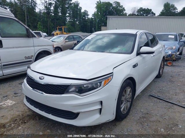 KIA Optima Lx 2017 5XXGT4L36HG176385 Image 2