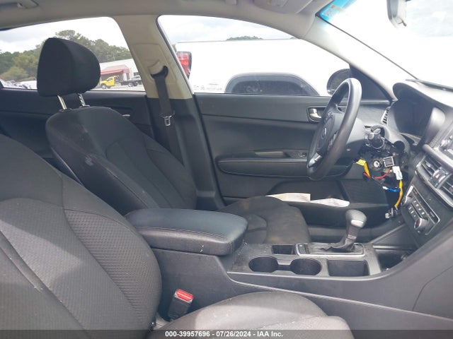 KIA Optima Lx 2017 5XXGT4L36HG176385 Image 5