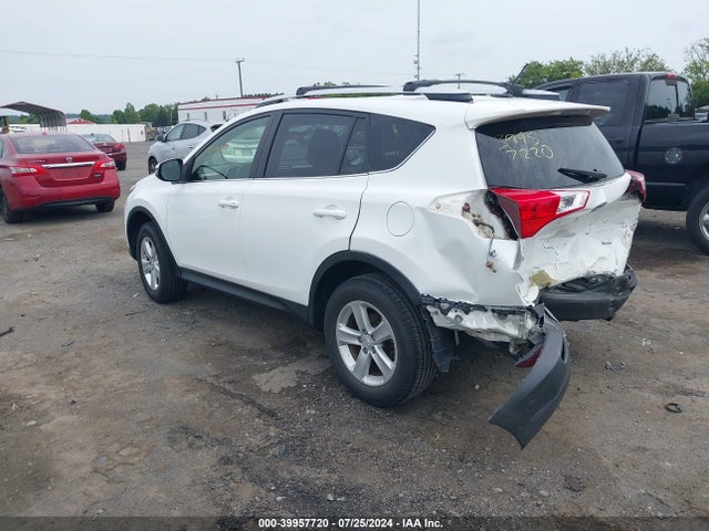 Toyota Rav4 Xle 2014 JTMWFREV1EJ023418 Image 3