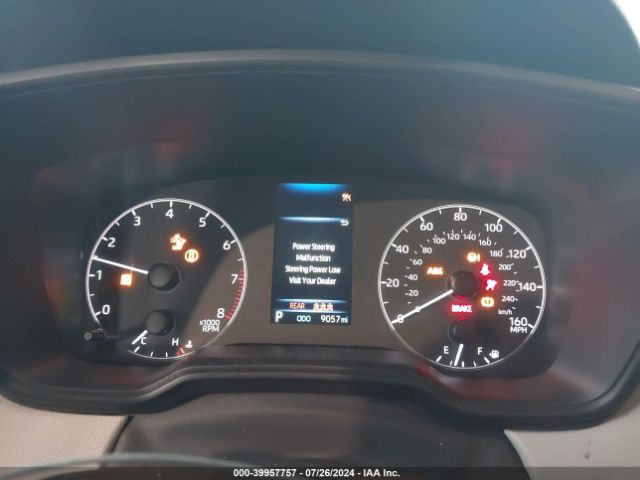 7MUAAAAG1PV050437 Toyota Corolla Cross L