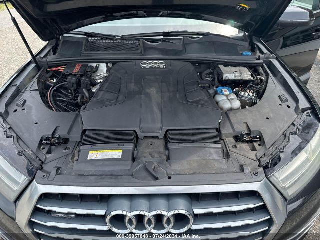 WA1LAAF76HD008722 Audi Q7 Premium Plus