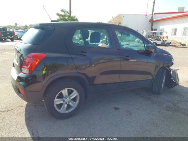 KL7CJKSB8LB353435 Chevrolet Trax Fwd Ls