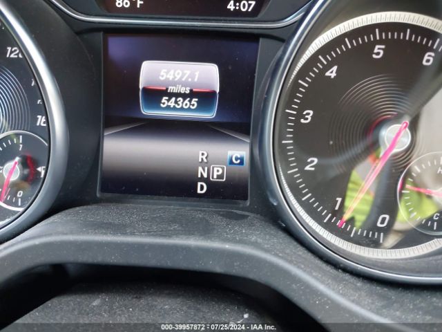 WDDSJ4GBXKN764891 Mercedes-Benz CLA 250 4MATIC