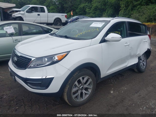 KIA Sportage Lx 2015 KNDPB3AC8F7699753 Image 2
