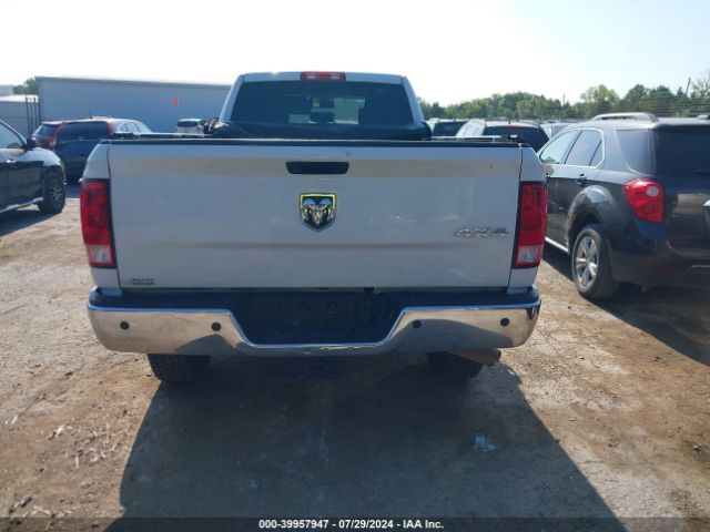 3C6UR5HJXHG780962 RAM 2500 Tradesman  4x4 8' Box