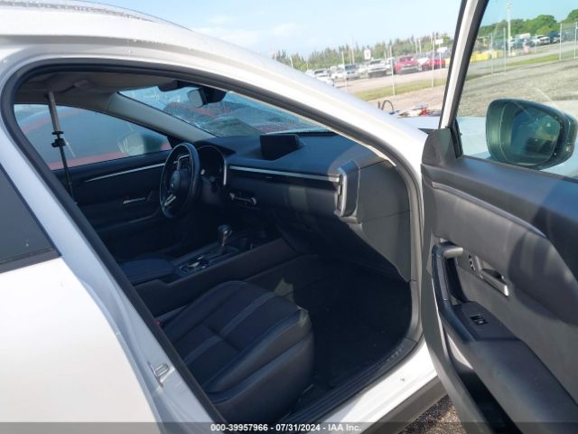 7MMVABCM7PN124812 Mazda Cx-50 2.5 S Preferred Plus