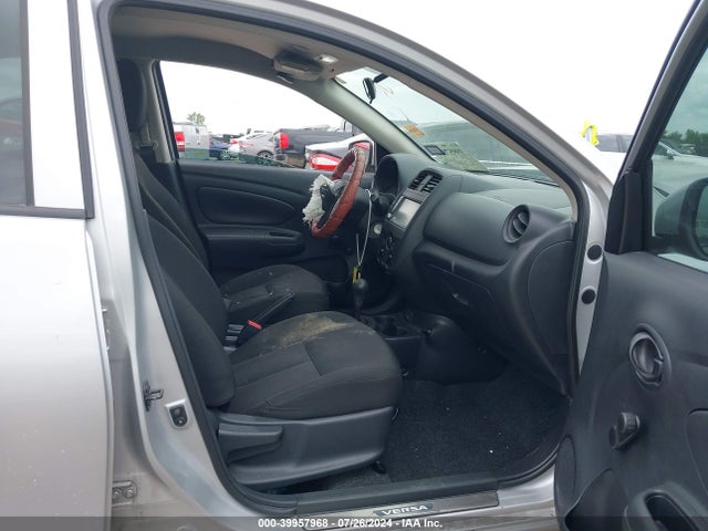 Nissan Versa 1.6 S+ 2018 3N1CN7AP4JL886267 Image 5