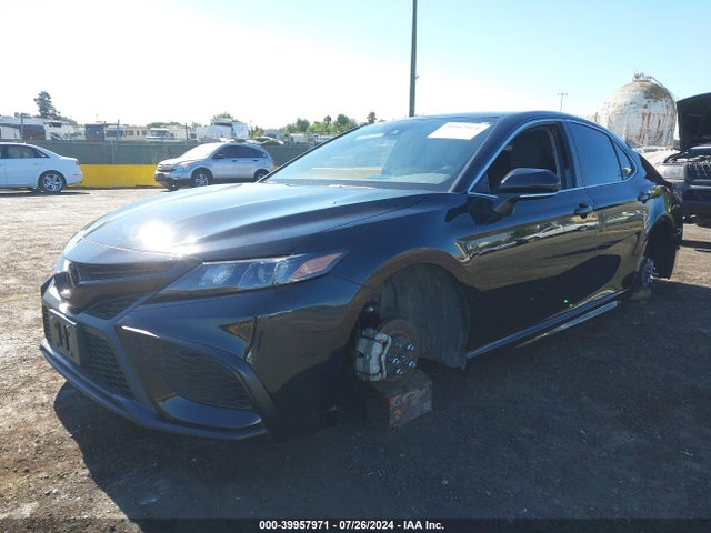 Toyota CAMRY SE 2023 4T1G11AK0PU756640 Image 2