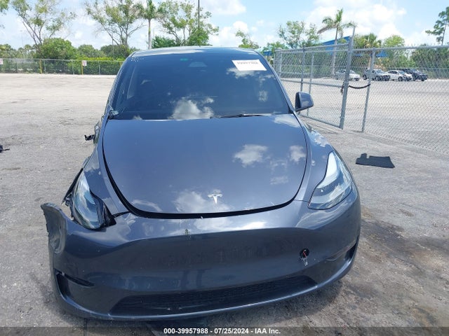 7SAYGDEF7PF978979 Tesla Model Y Awd/performance Dual Motor All-wheel Drive
