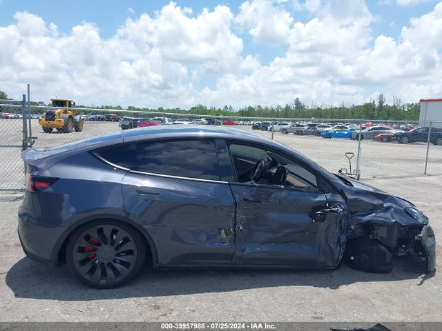 7SAYGDEF7PF978979 Tesla Model Y Awd/performance Dual Motor All-wheel Drive