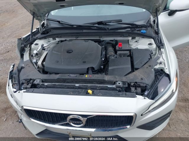 7JRA22TK5KG016245 Volvo S60 T6 Momentum