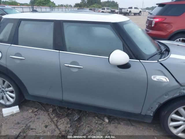 WMWXU3C55J2F50098 Mini Hardtop Cooper S