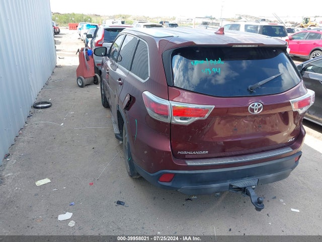 Toyota Highlander Xle V6 2015 5TDKKRFHXFS044162 Image 3